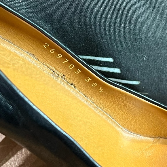 Authentic Gucci Platform Pumps - Picture 13 of 15